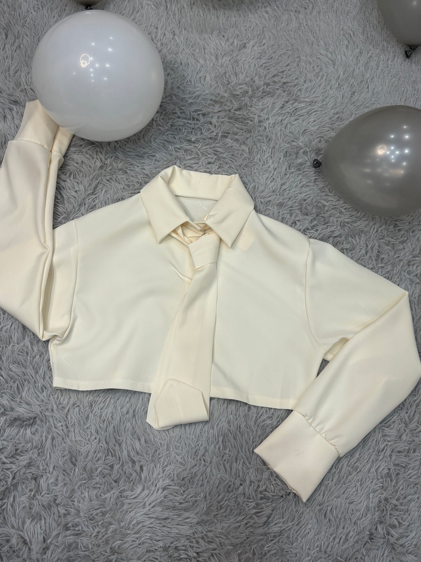Camicia con cravattino